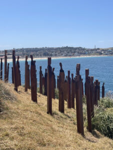 Anton Forde Sculpture by the Sea, Bondi 2023. Papare (Protection).